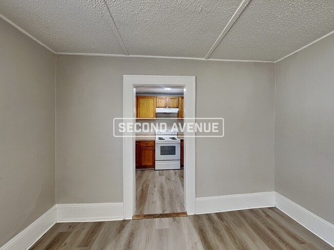 Photo - 2911 W 16th St