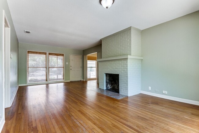 Photo - 321 Rittiman Rd