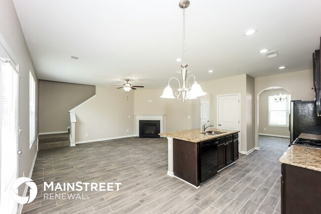 Photo - 6372 Woodwell Dr