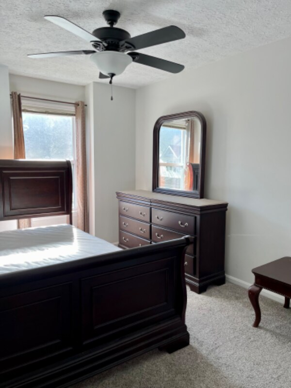 Photo - 48289 Picketts Harbor Ct