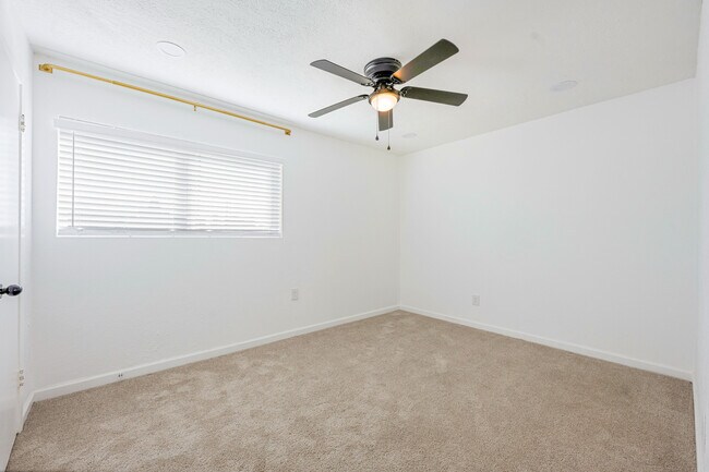 Acogedora casa adosada de 2 habitaciones - Wesley Apartments