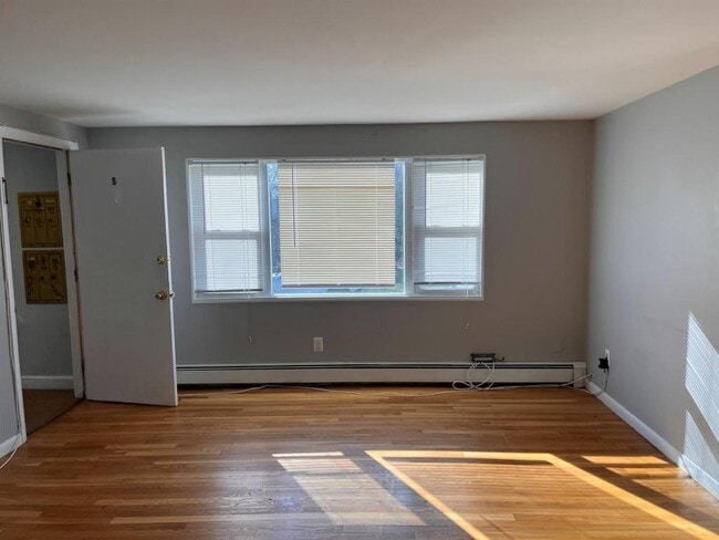 Photo - 49 Miller St