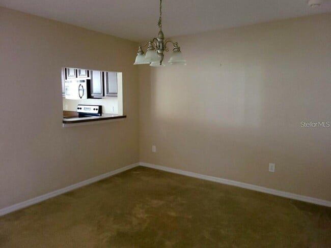 Photo - 306 Belvedere Way