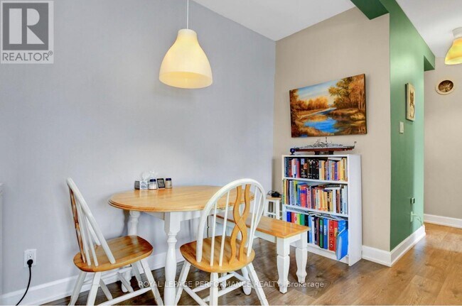 Photo - 739 Principale St