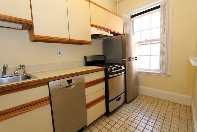 Photo - 4 Phillips St Unit 2