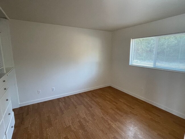 Photo - George, M (1332 Penn Cove Road) Unit A