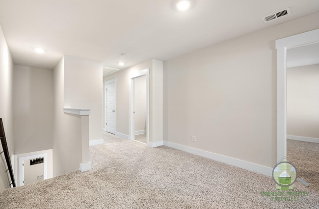 157 Bromes Wy