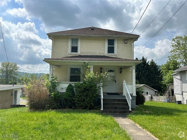 Building Photo - 186 Idabelle Ave Rental