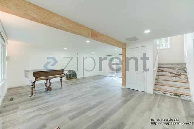 Photo - 12225 105th Ave NE