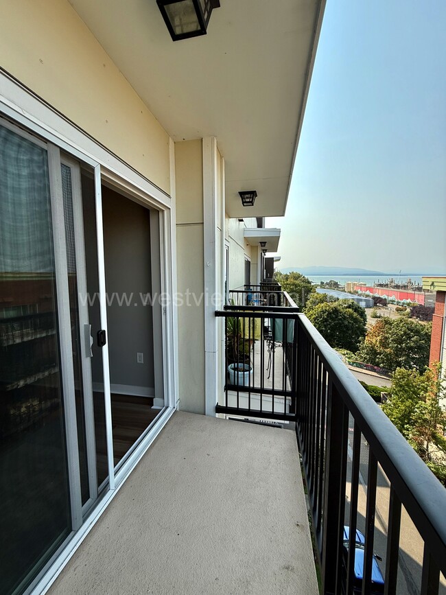 Photo - The Sandpiper