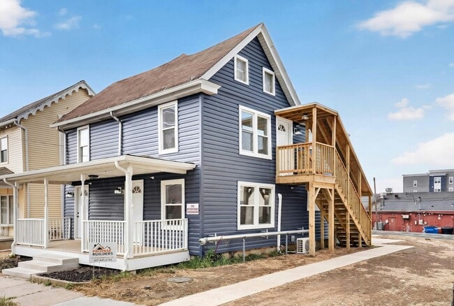 428 S Governors Ave