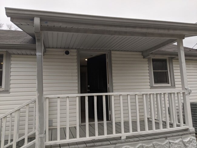 Charming Renovated 2 Bedroom Home in Gallatin - Charming Renovated 2 Bedroom Home in Gallatin