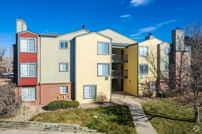 Building Photo - Loretto Heights
