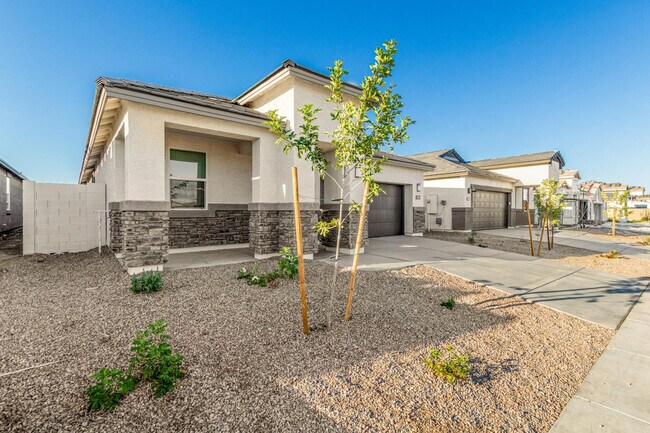 17824 W Vogel Ave