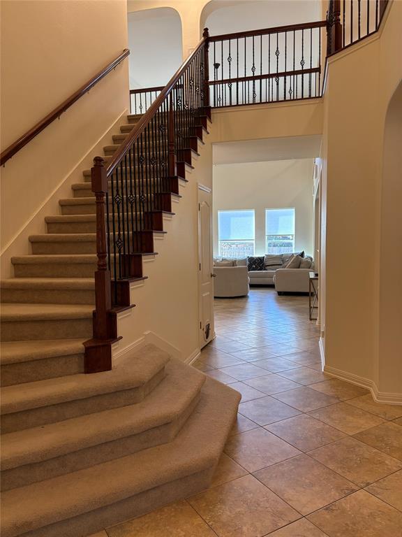 Photo - 705 Green Vista Ct