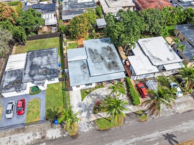 Photo - 161 SW 52nd Ct Unit 161