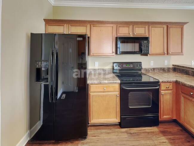 Photo - 1802 Potters Ct
