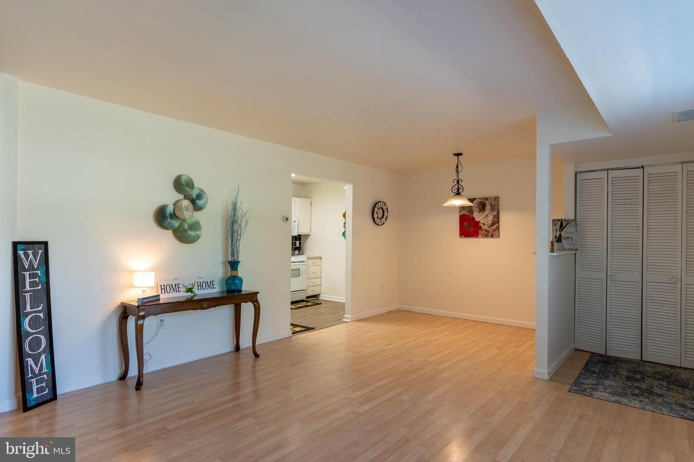 Photo - 111 Shetland Cir