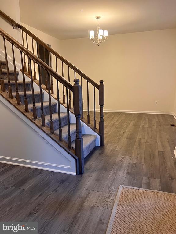 Photo - 178 N Regulator Dr