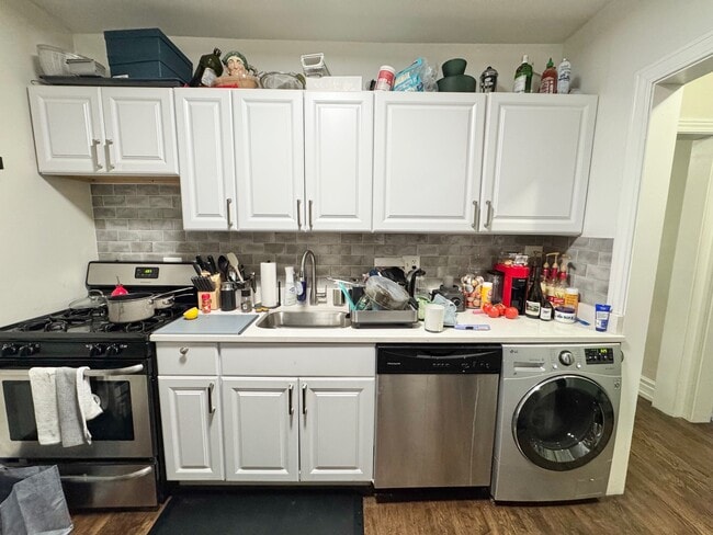 Photo - 2119 W Giddings St Apartment Unit 1