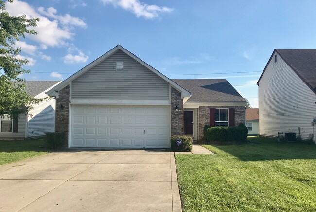 Building Photo - 5931 Cedar Lake Dr Rental