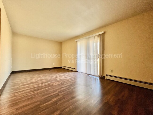Photo - 1920 Porter St SW Unidad 4