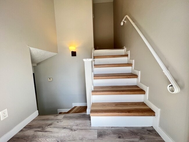 712 NW 20th St Unit 712