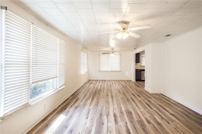 Photo - 1329 Gorman Rd