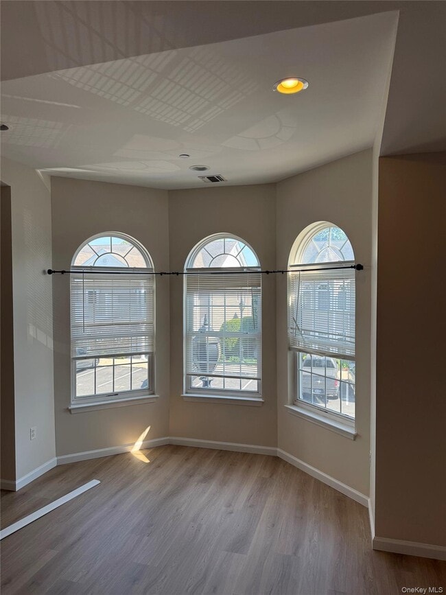 Photo - 12 Jacqueline Way Unit 12
