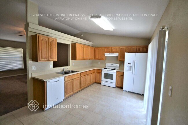 Photo - 4736 Robin Dr