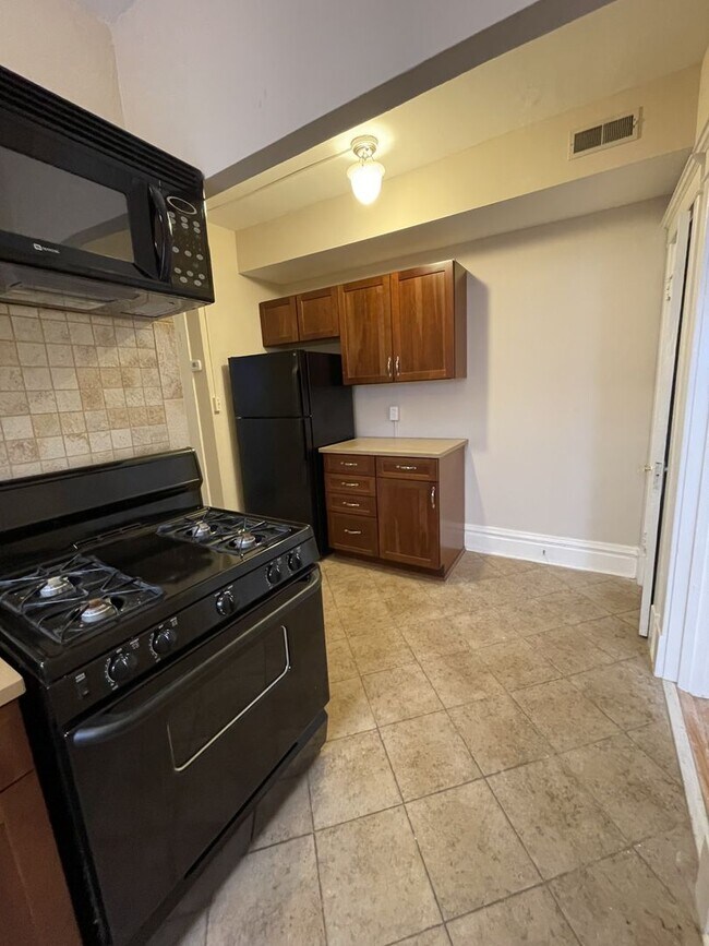 Photo - 6431-6433 Alamo Unidad 2W