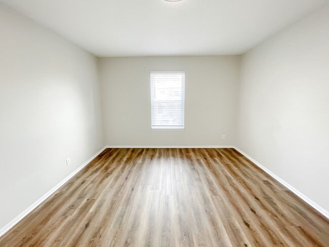87th Street Apartments