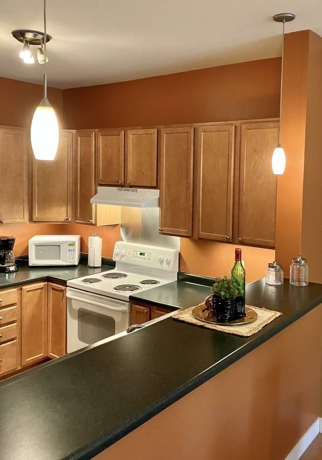 Photo - 370 Farrell St