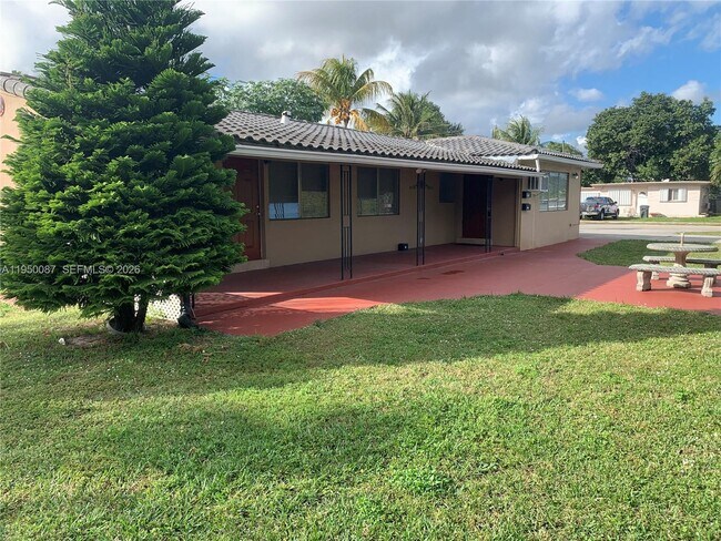 Photo - 5616 Arthur St Unidad North