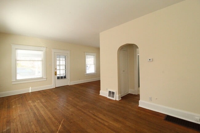 Photo - 2 Bedroom 1 Bath Home In Westport