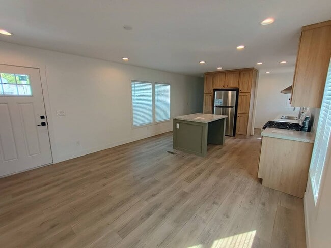 Building Photo - 4388 E Lake Mead Blvd