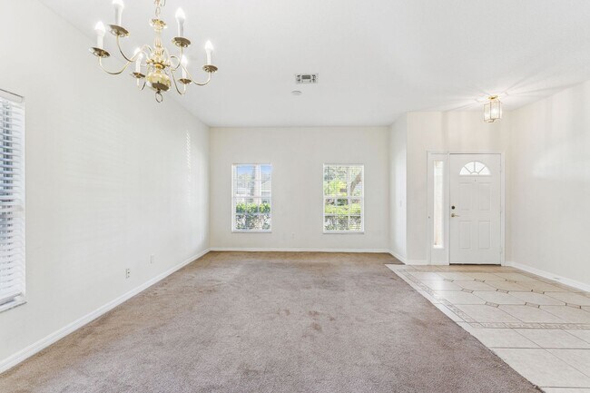 Photo - Large 6 Bedroom Rental in Gated Avalon Lak...