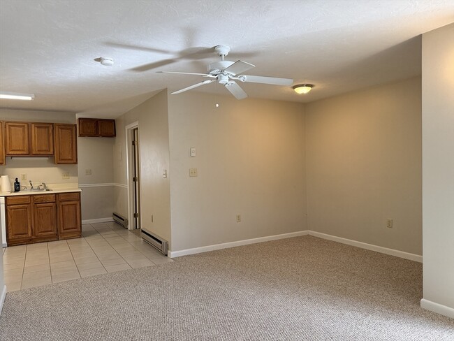 Photo - 19 Maple Ave Unit 3