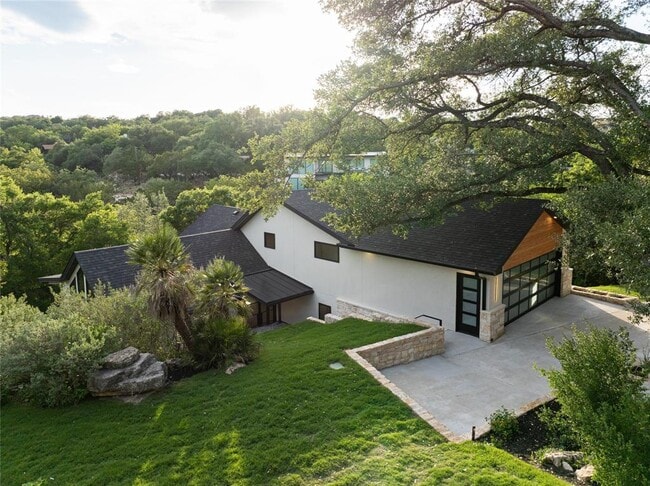 Photo - 620 Bermuda St