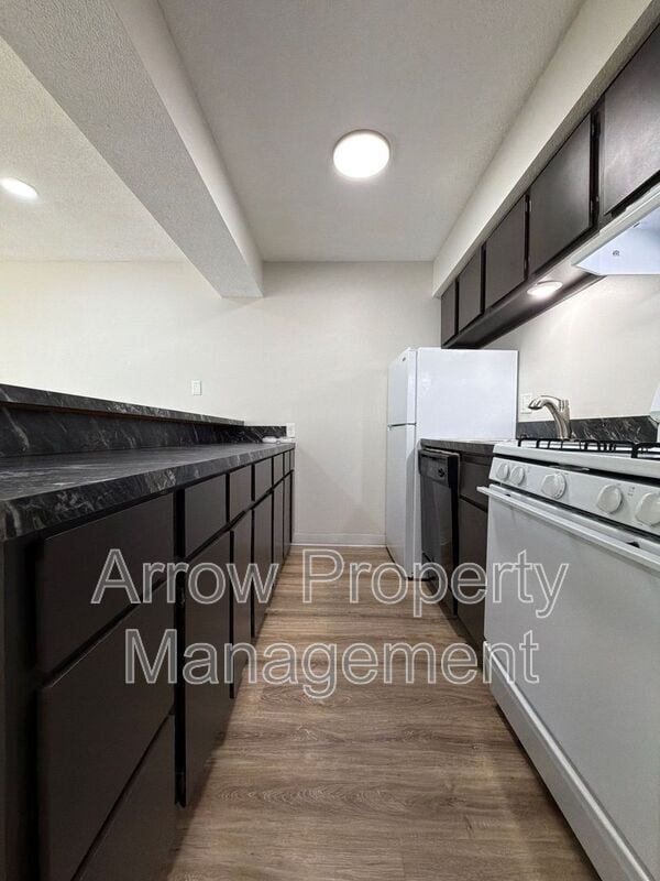 Photo - 649 S 18th St