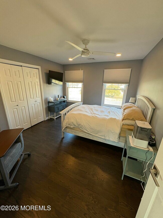 Photo - 41 Brookwillow Ave