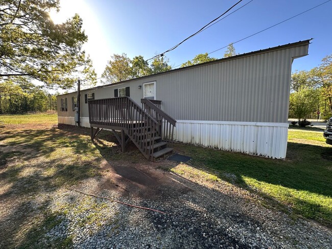 Building Photo - Mebane