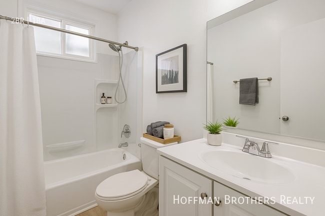 Photo - 13205 Barbara Ann St Unidad 16