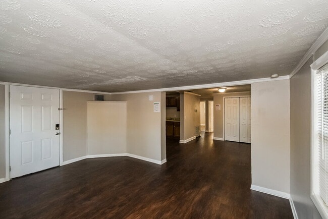 Photo - 10513 Suomi St