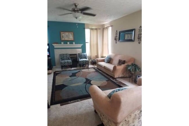 Photo - 8590 Laurel Ct