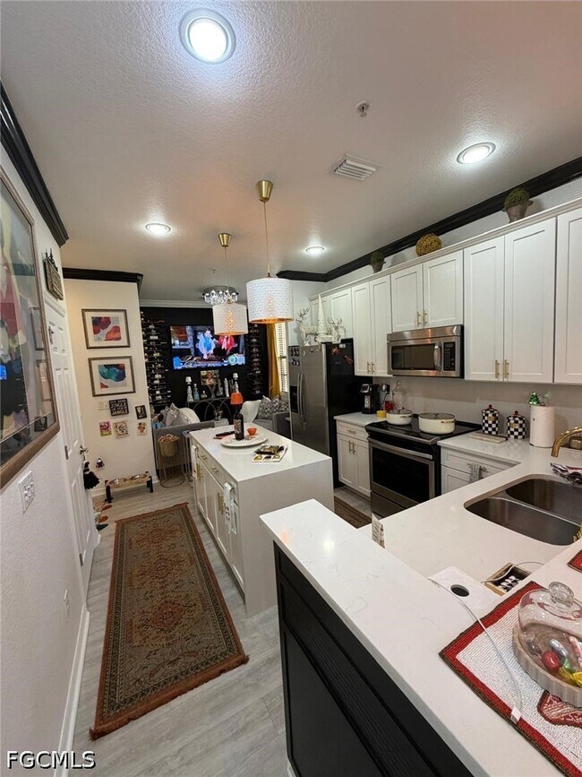 Photo - 8760 Melosia St