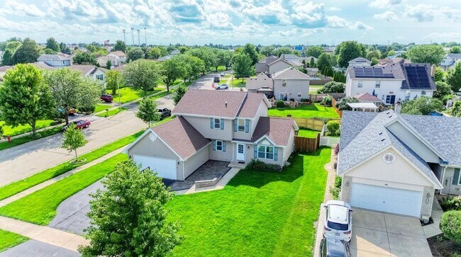 Photo - 1413 Skylark Ln