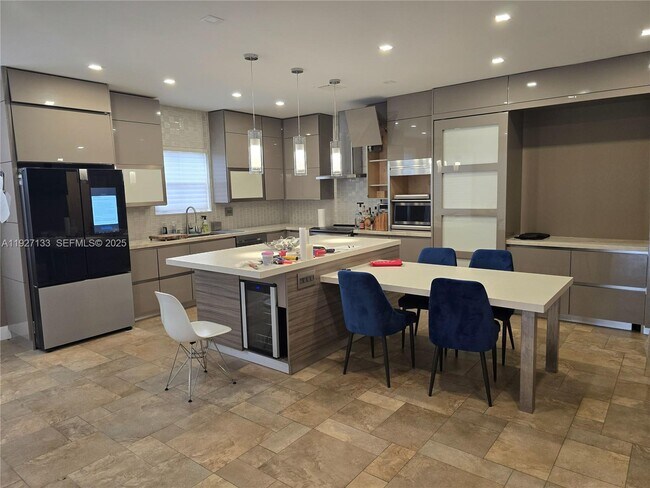 Photo - 1145 Doveplum St