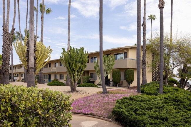 Photo - Desert Spa Apartments