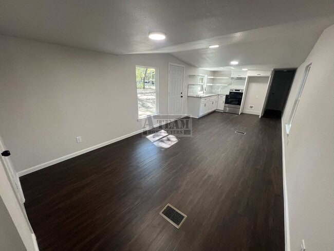 Photo - Beautiful Remodeled 3 Bed 1.5 Bath